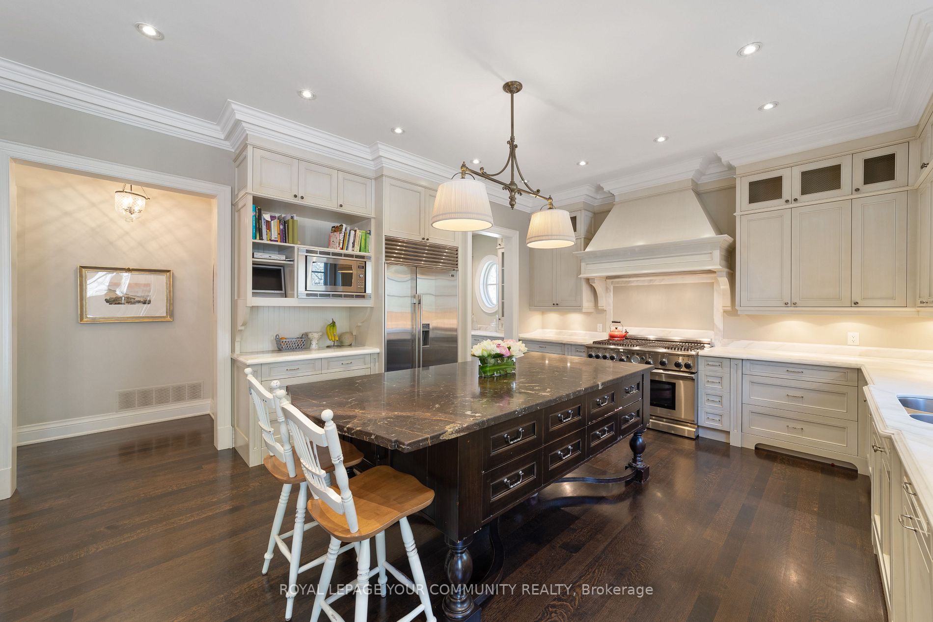 39 Clarkehaven St