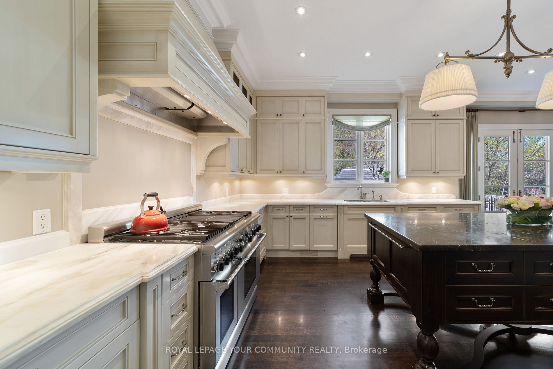 39 Clarkehaven St
