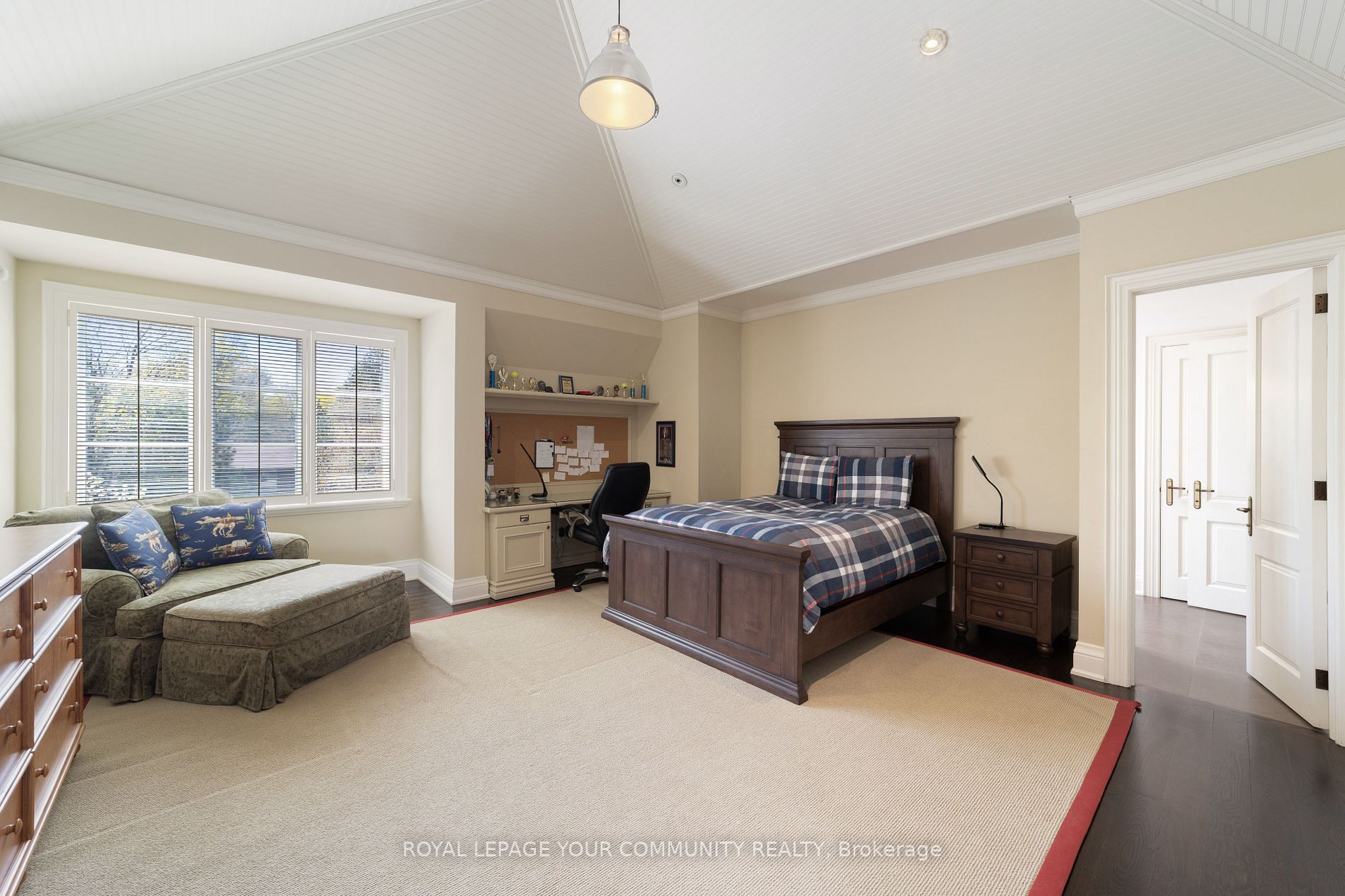 39 Clarkehaven St