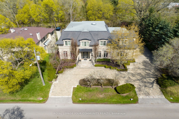 39 Clarkehaven St, Vaughan