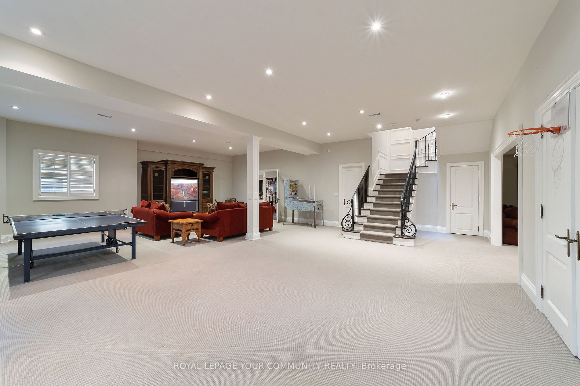 39 Clarkehaven St
