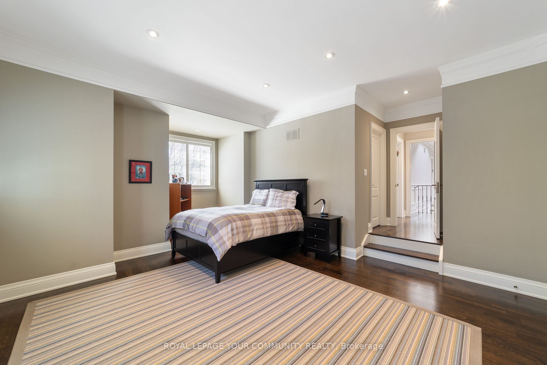 39 Clarkehaven St