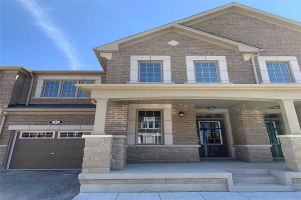 37 Ness Dr, Richmond Hill