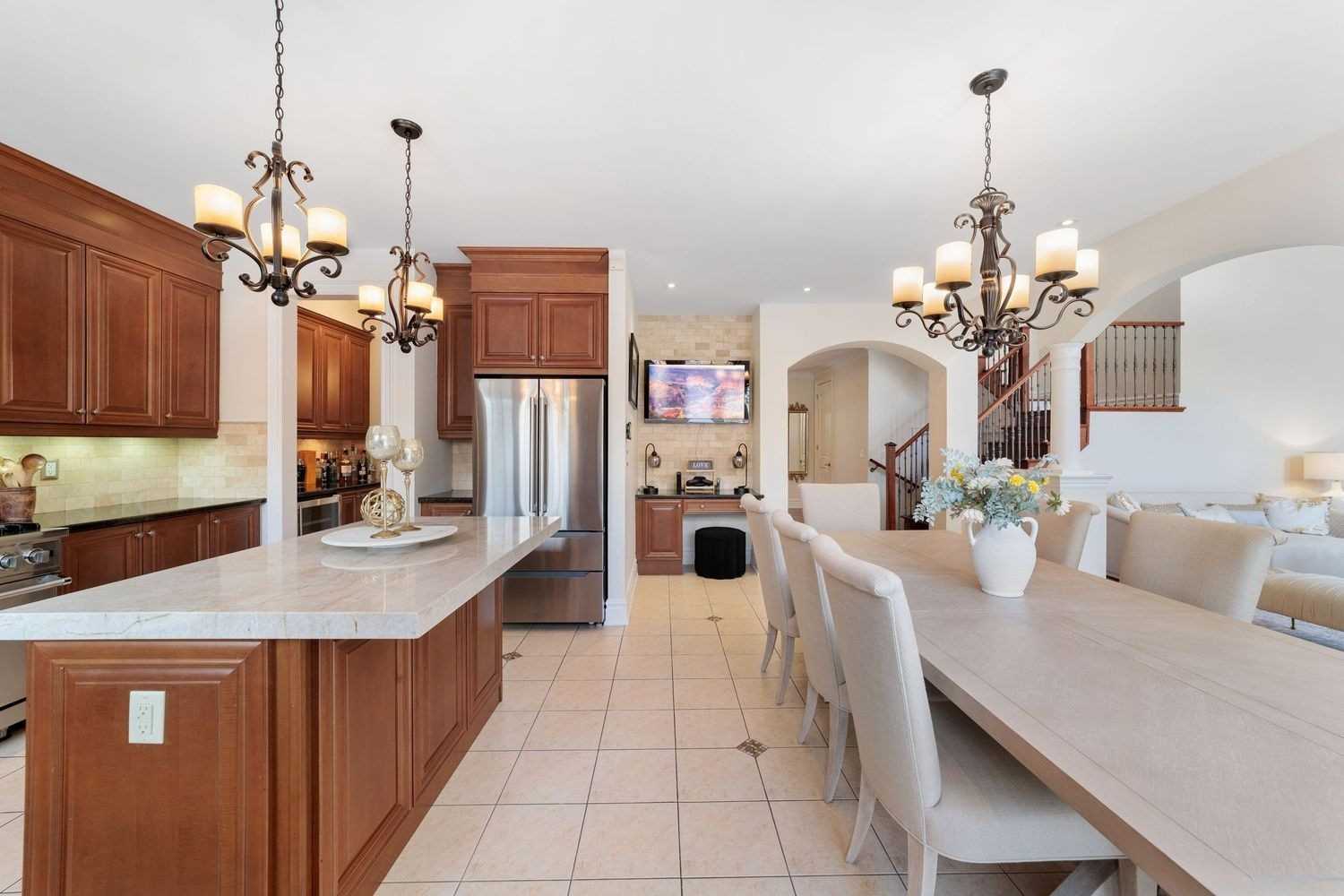 12 Midvale Heights Lane