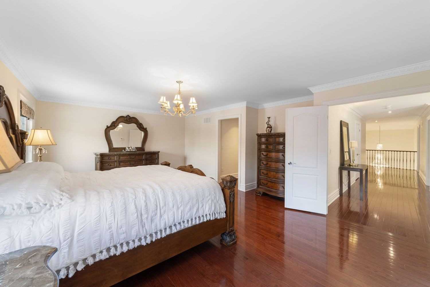12 Midvale Heights Lane