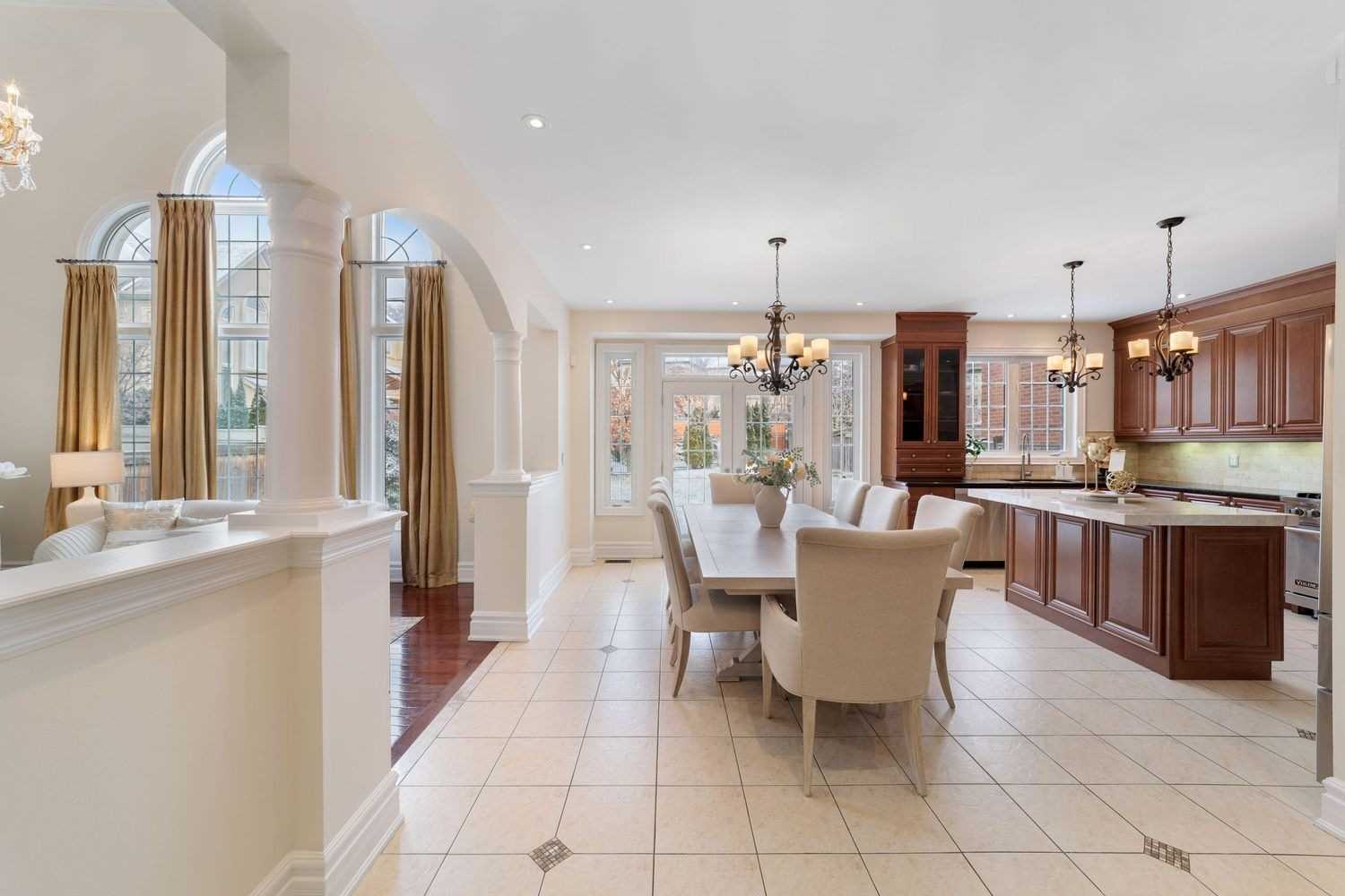 12 Midvale Heights Lane