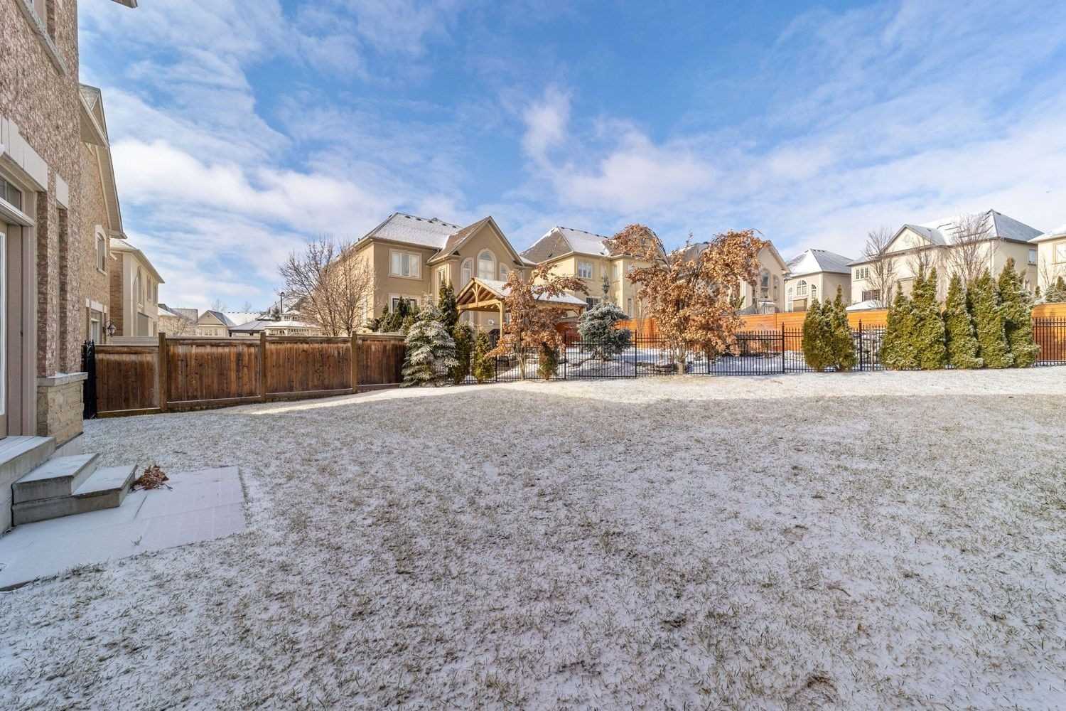 12 Midvale Heights Lane