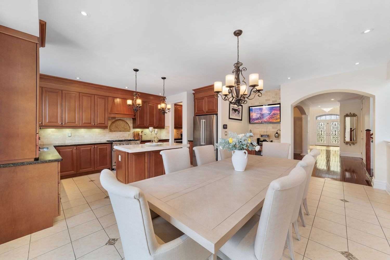 12 Midvale Heights Lane