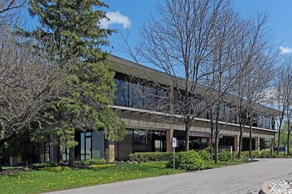180 Renfrew Dr, Markham