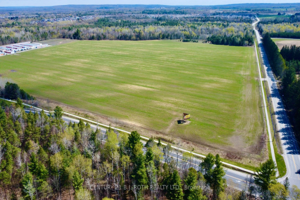 8332 County Road 10, Essa