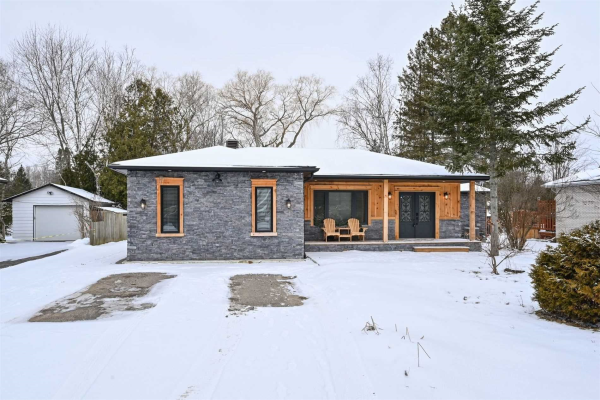 2234 Mildred Ave, Innisfil