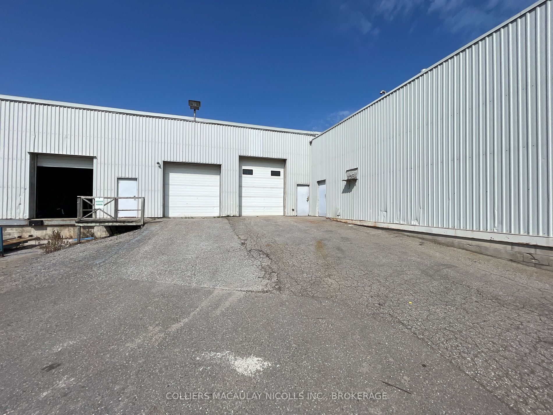 Listing N5924083 - Large Photo # 9