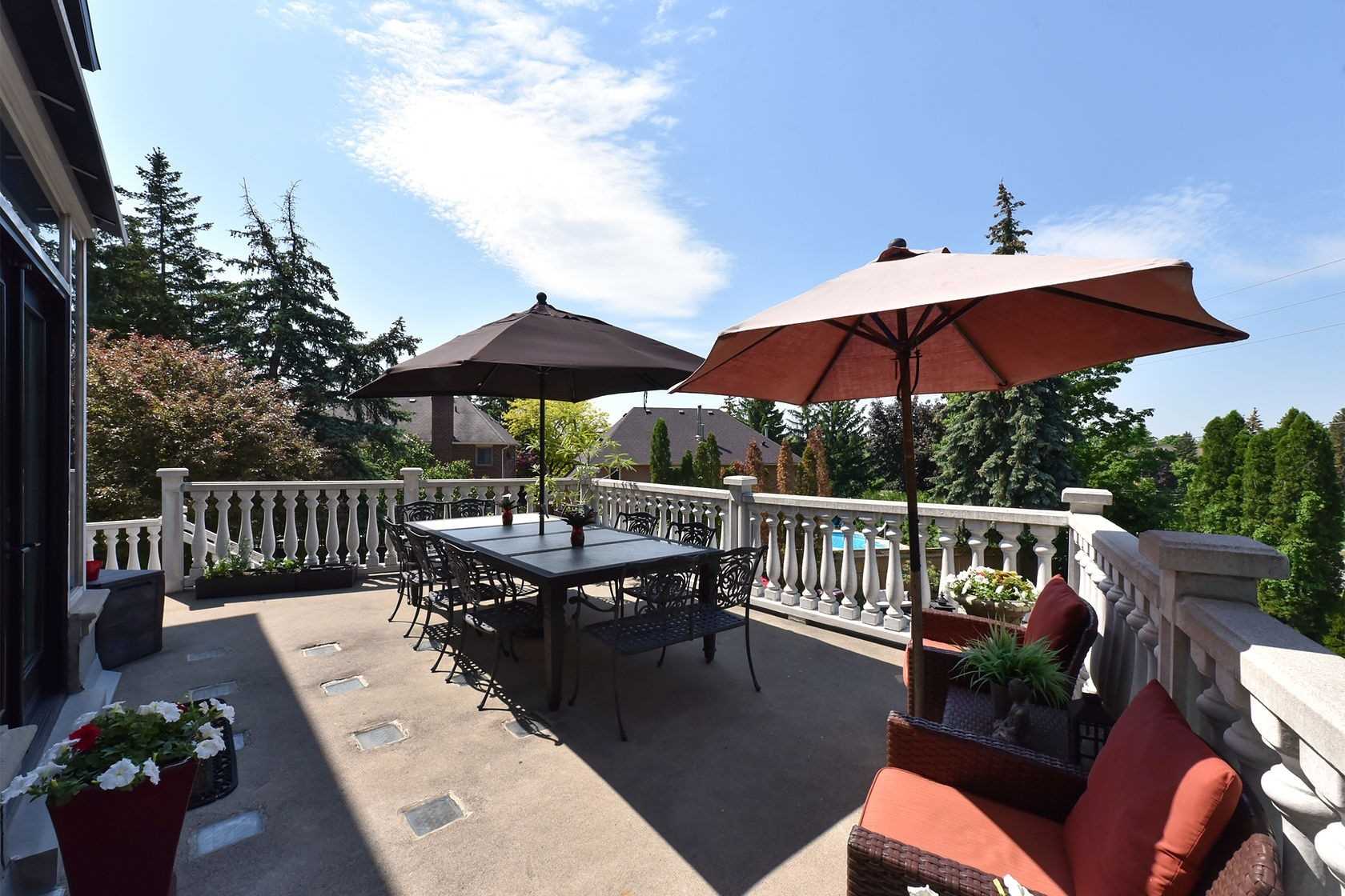71 Delia Pl