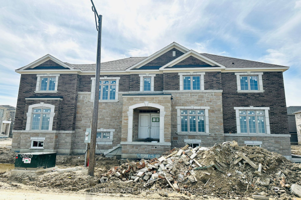 333 Boundary Blvd, Whitchurch-Stouffville
