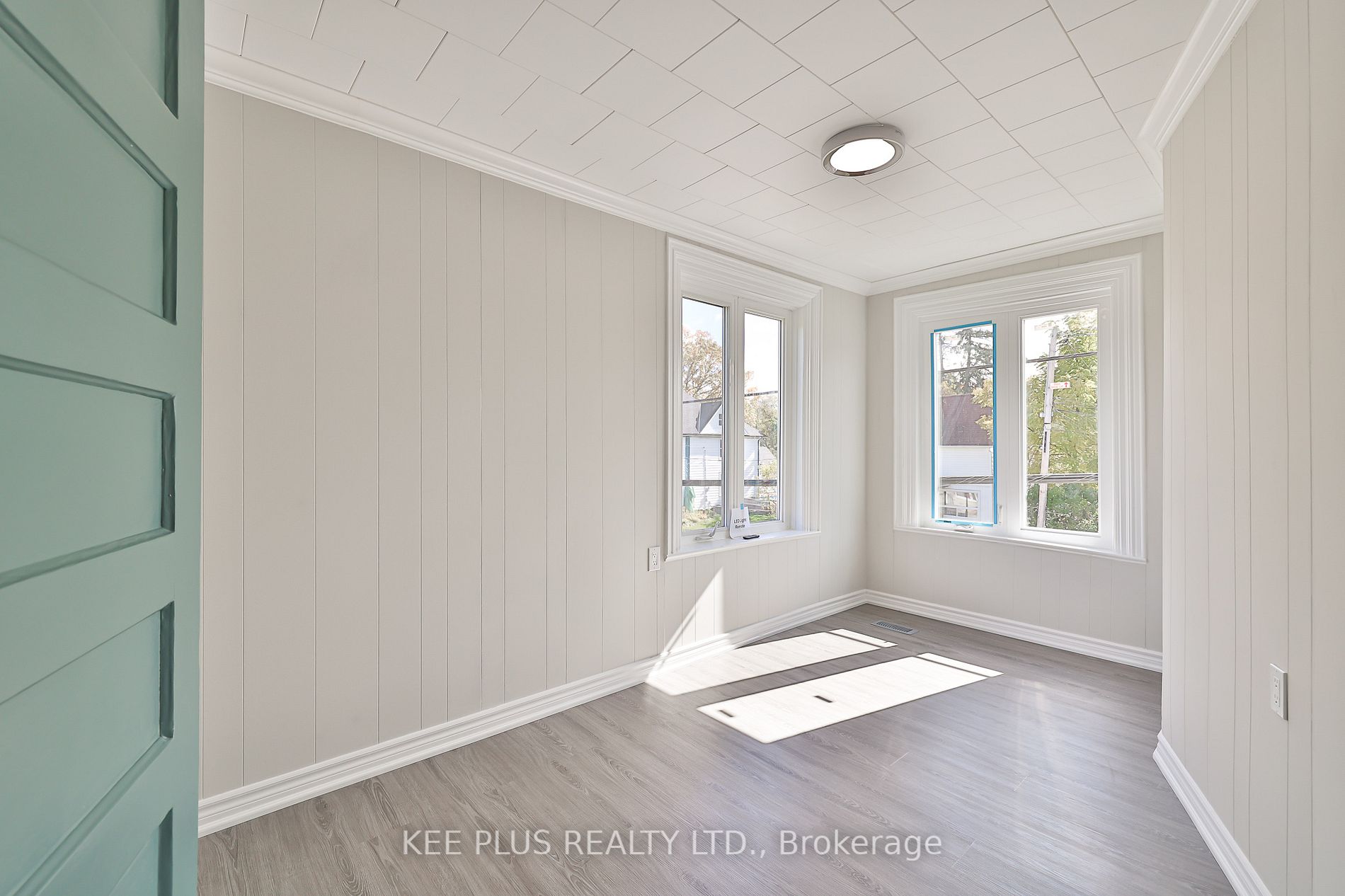 246 Pefferlaw Rd