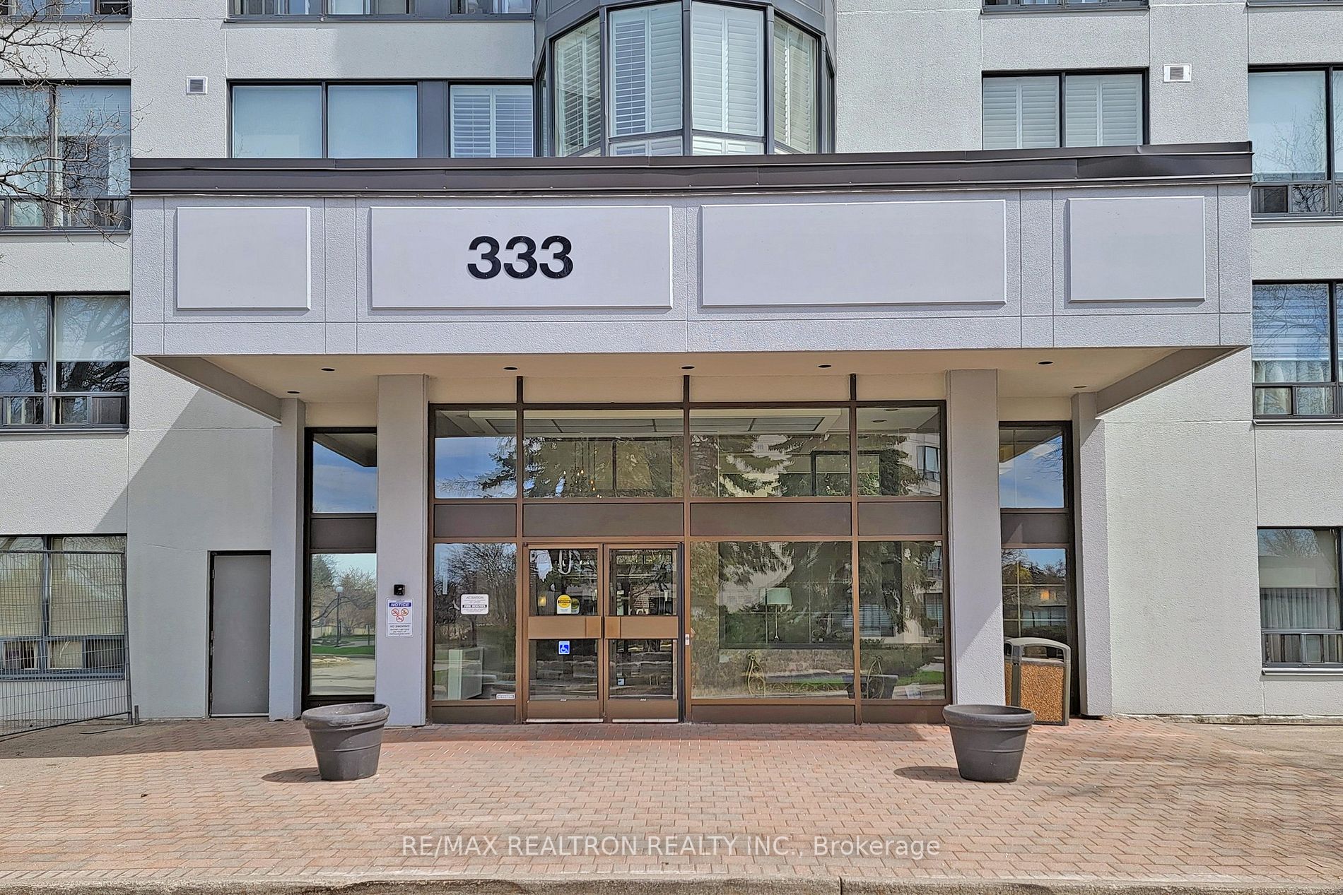 333 Clark Ave W, #614