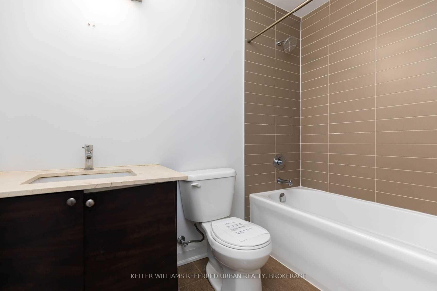Listing N5925815 - Large Photo # 15