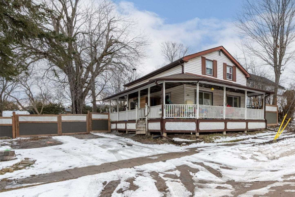 49 Laidlaw St S, Brock
