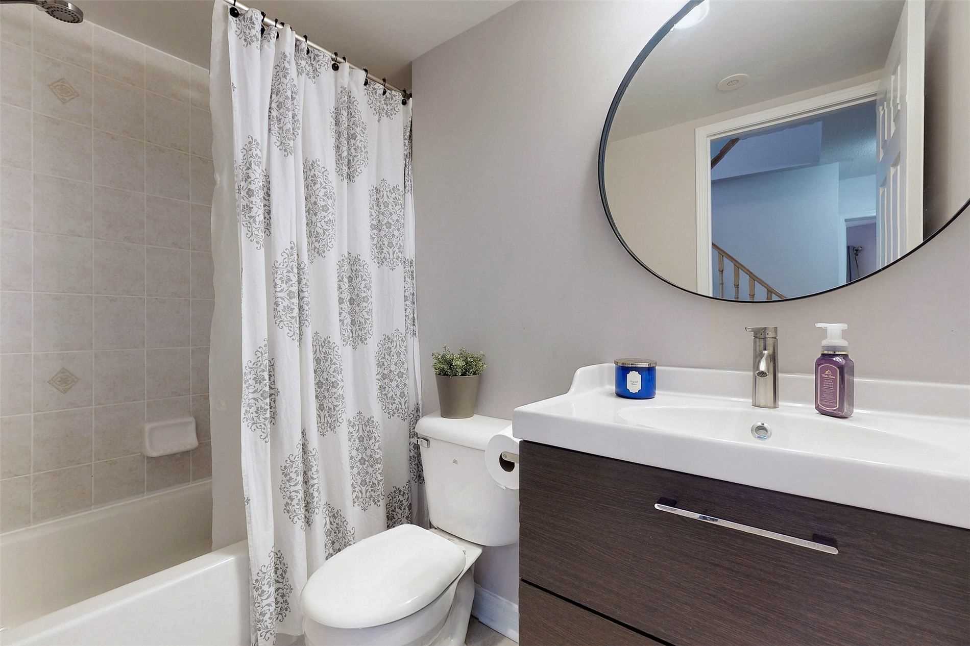 310 John St, #309
