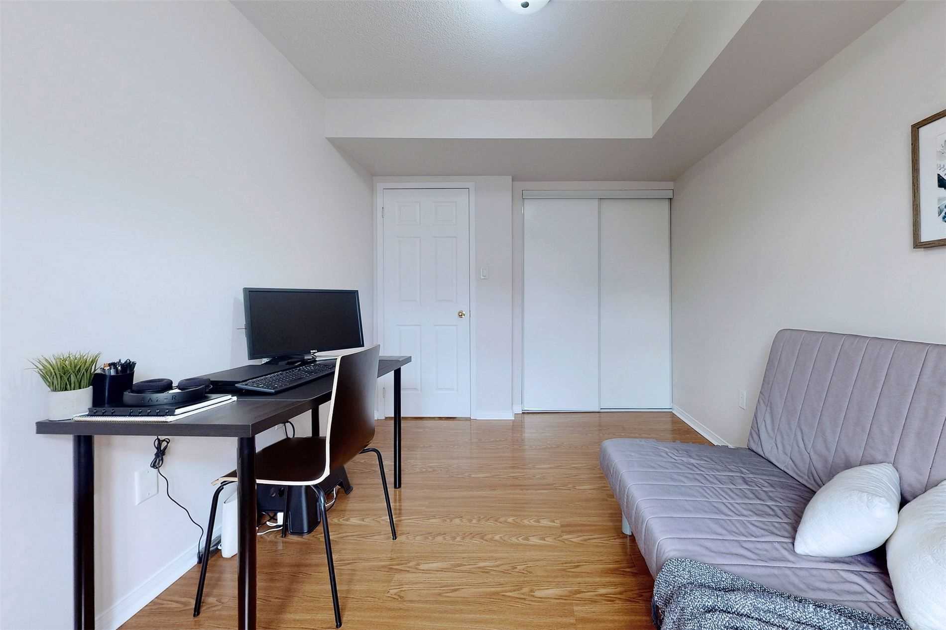 310 John St, #309