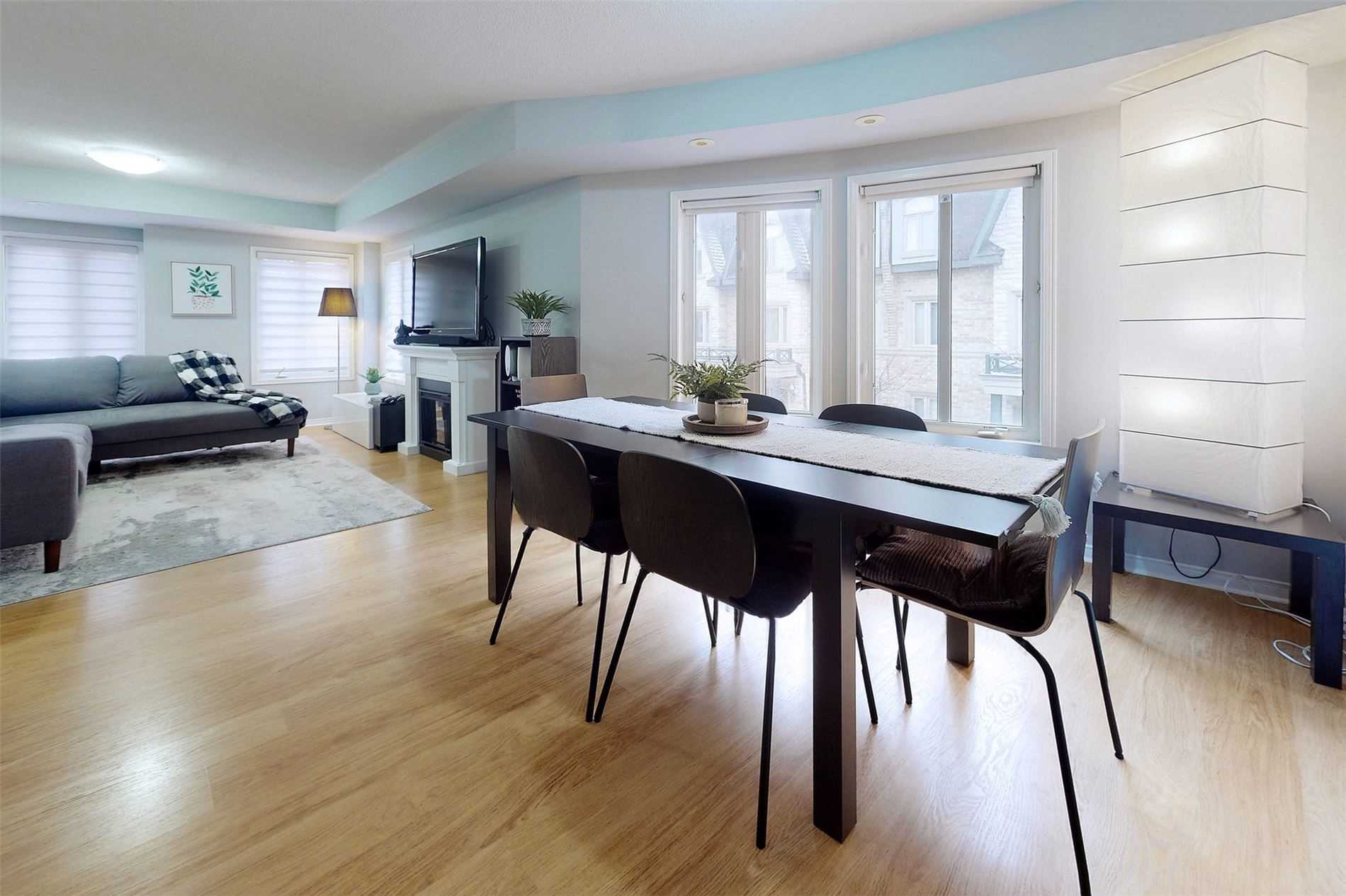 310 John St, #309