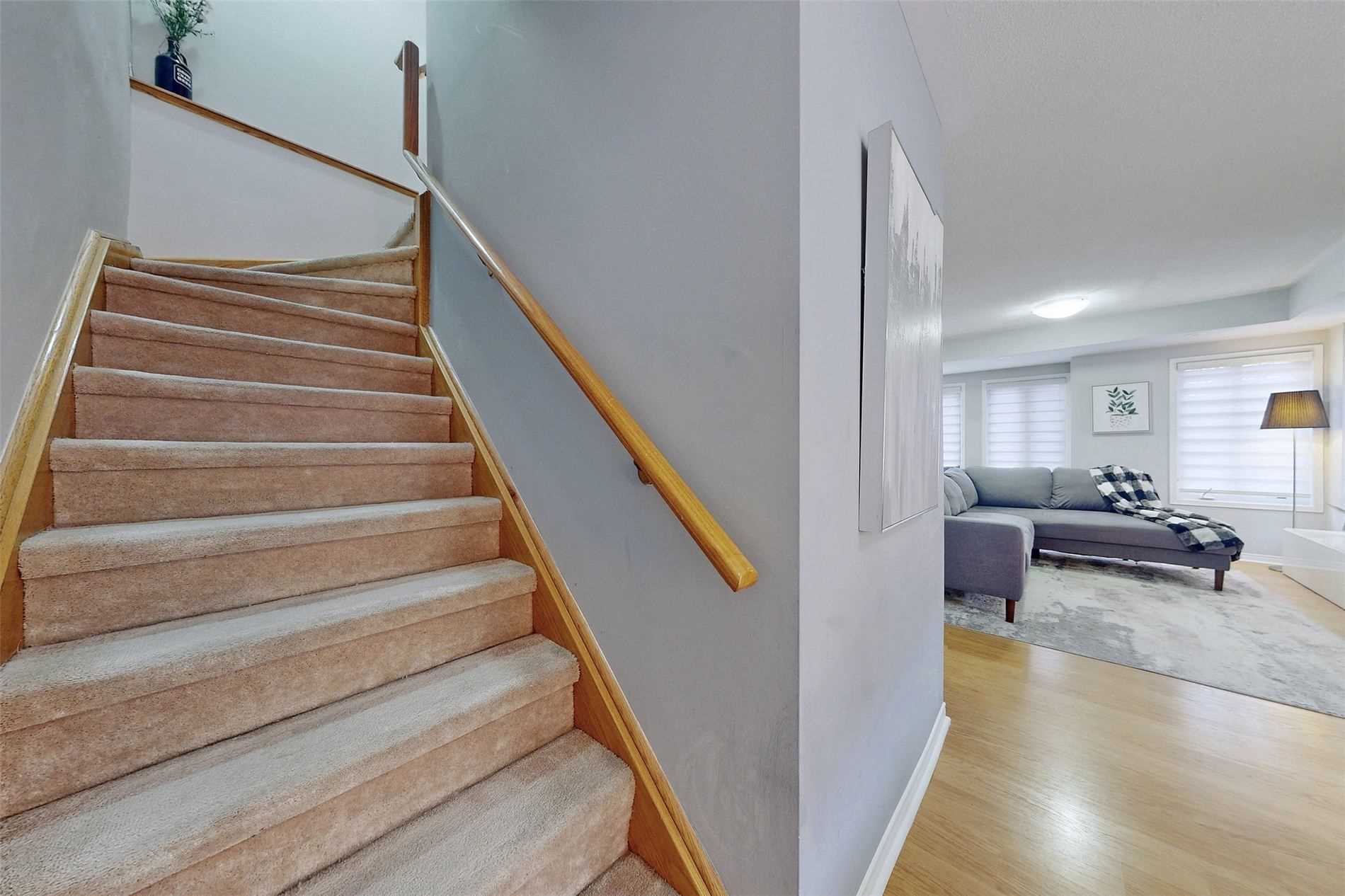310 John St, #309