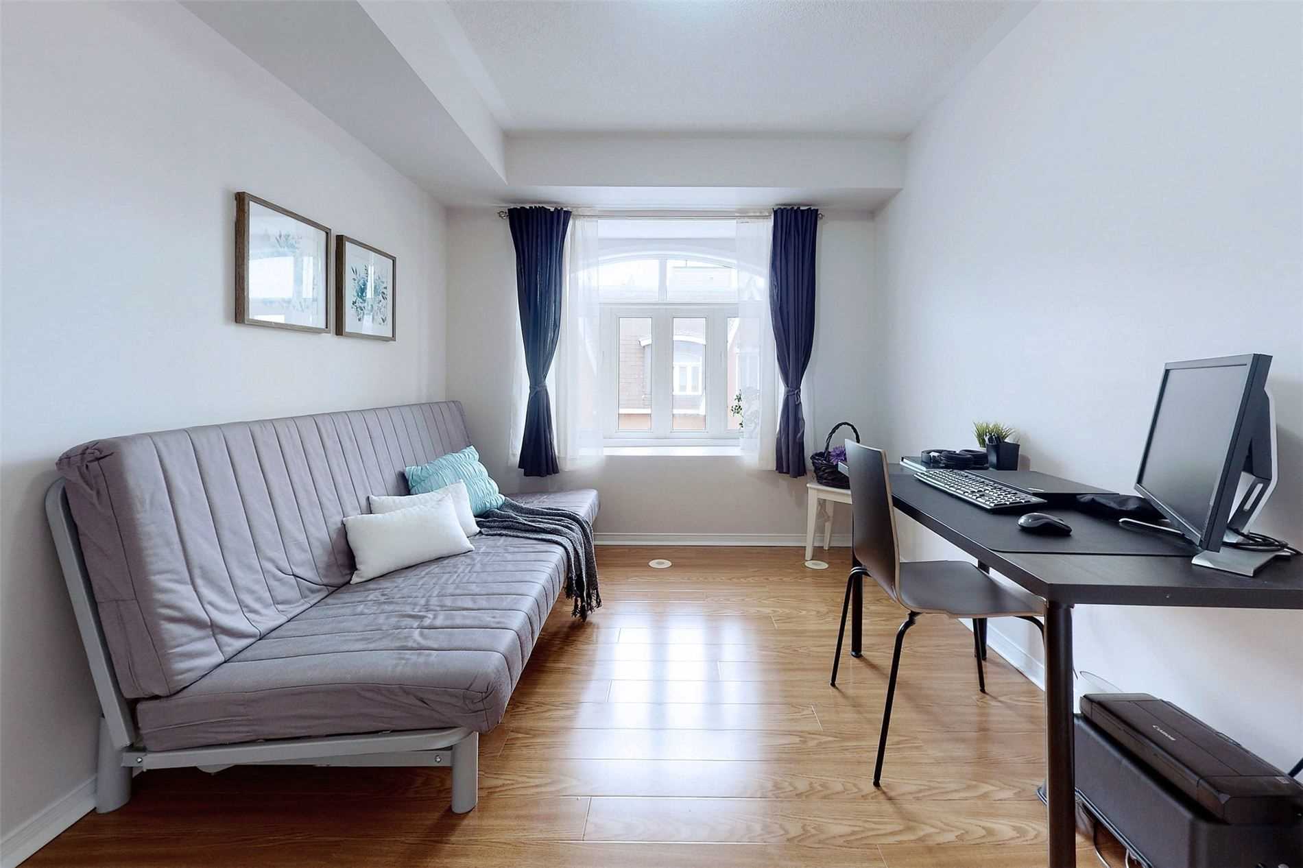 310 John St, #309