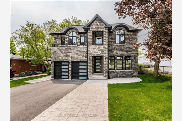 318 Andrew St, Newmarket