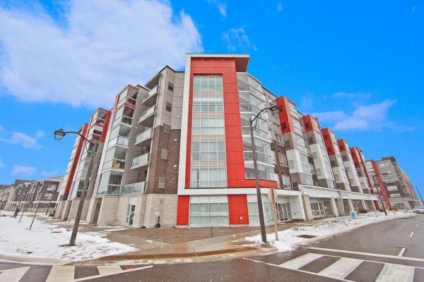 58 Adam Sellers St, Markham