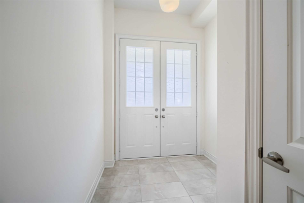 10 Lasalle Lane, Richmond Hill