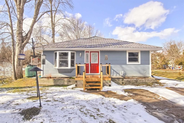 998 Little Cedar Ave, Innisfil