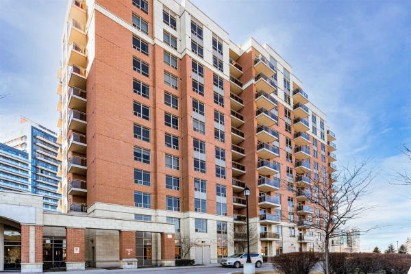 75 King William Cres, Richmond Hill