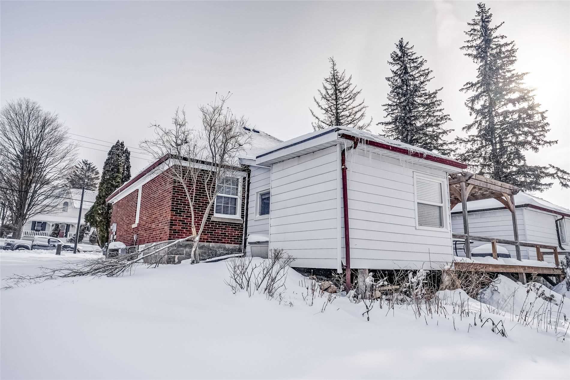 Listing N5929359 - Large Photo # 2