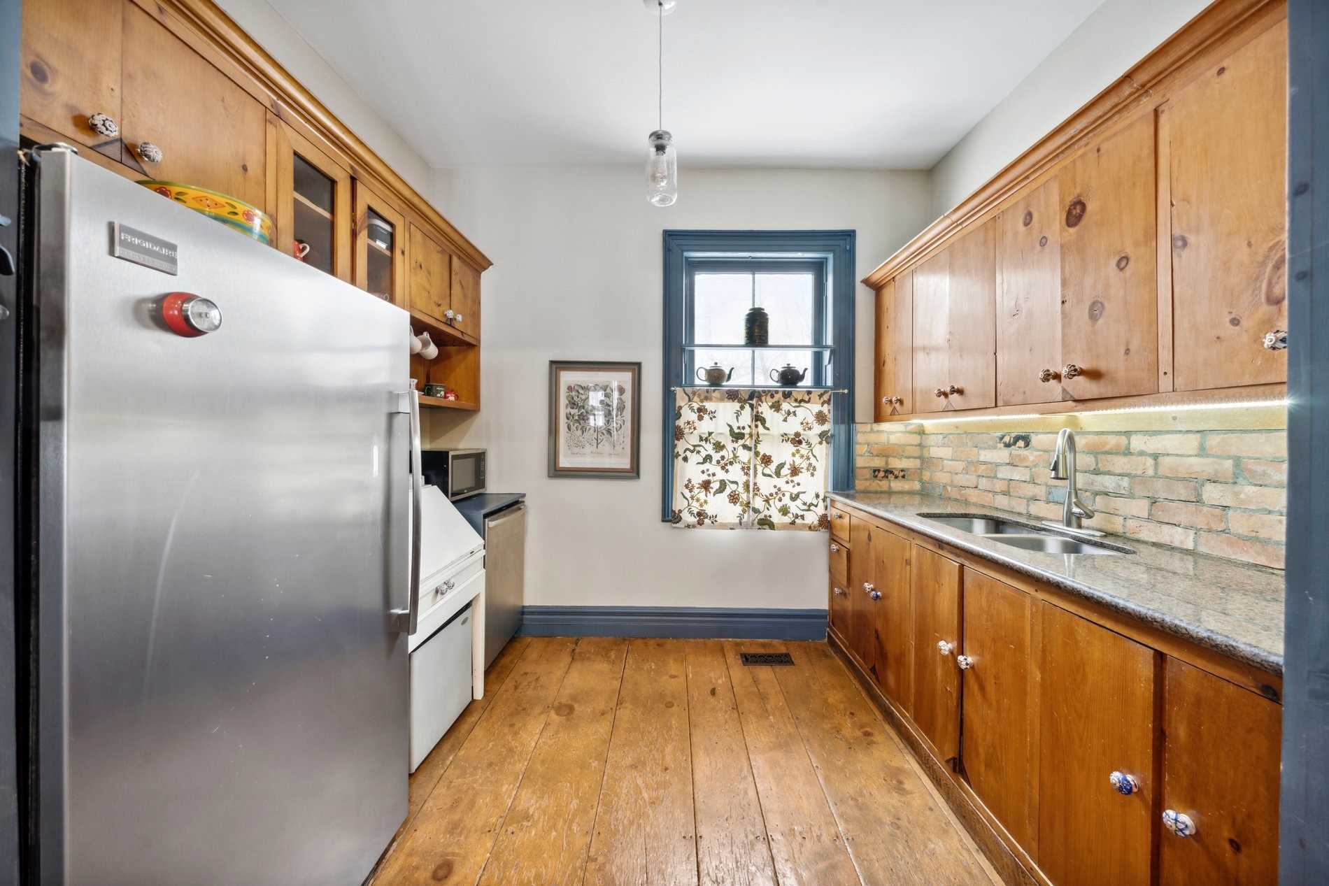 352 Kettleby Rd