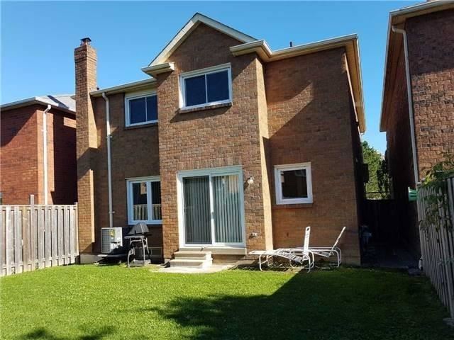 563 Conley St