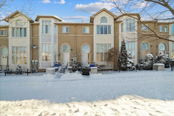209 Shirley Dr, Richmond Hill