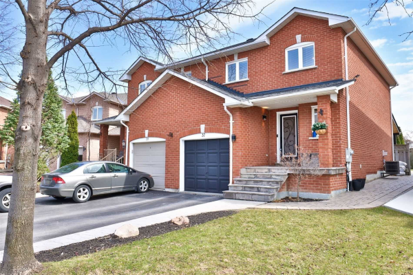 37 Corkwood Cres, Vaughan