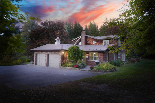 273 Wees Rd, Uxbridge