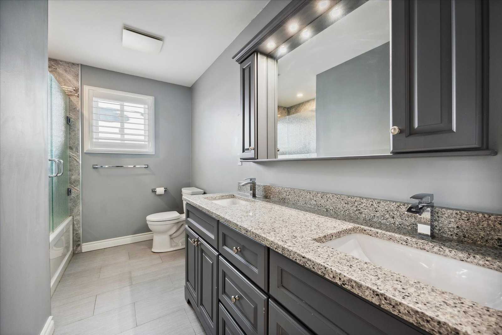 234 Billings Cres