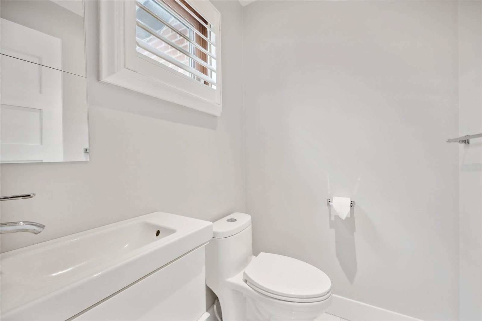 234 Billings Cres