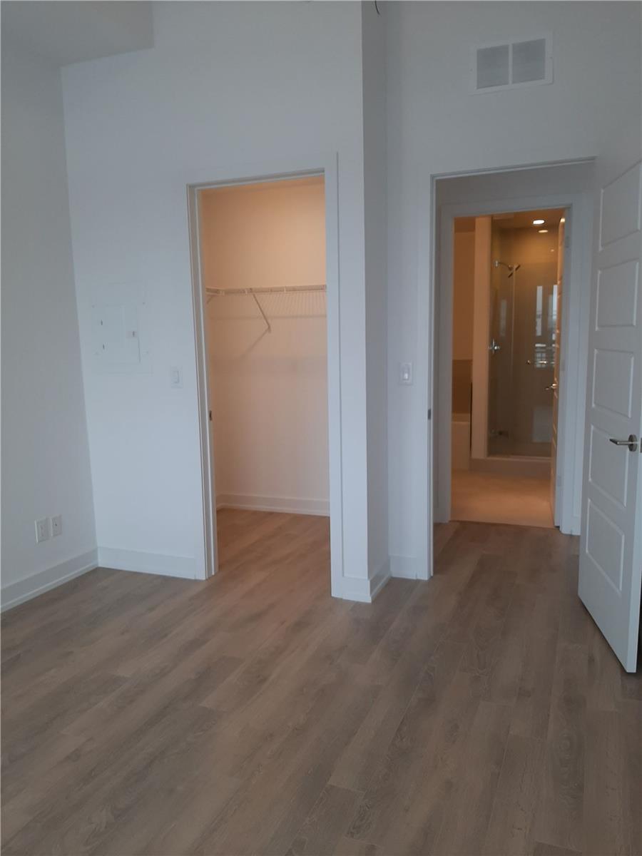 331 Broward Way, #127