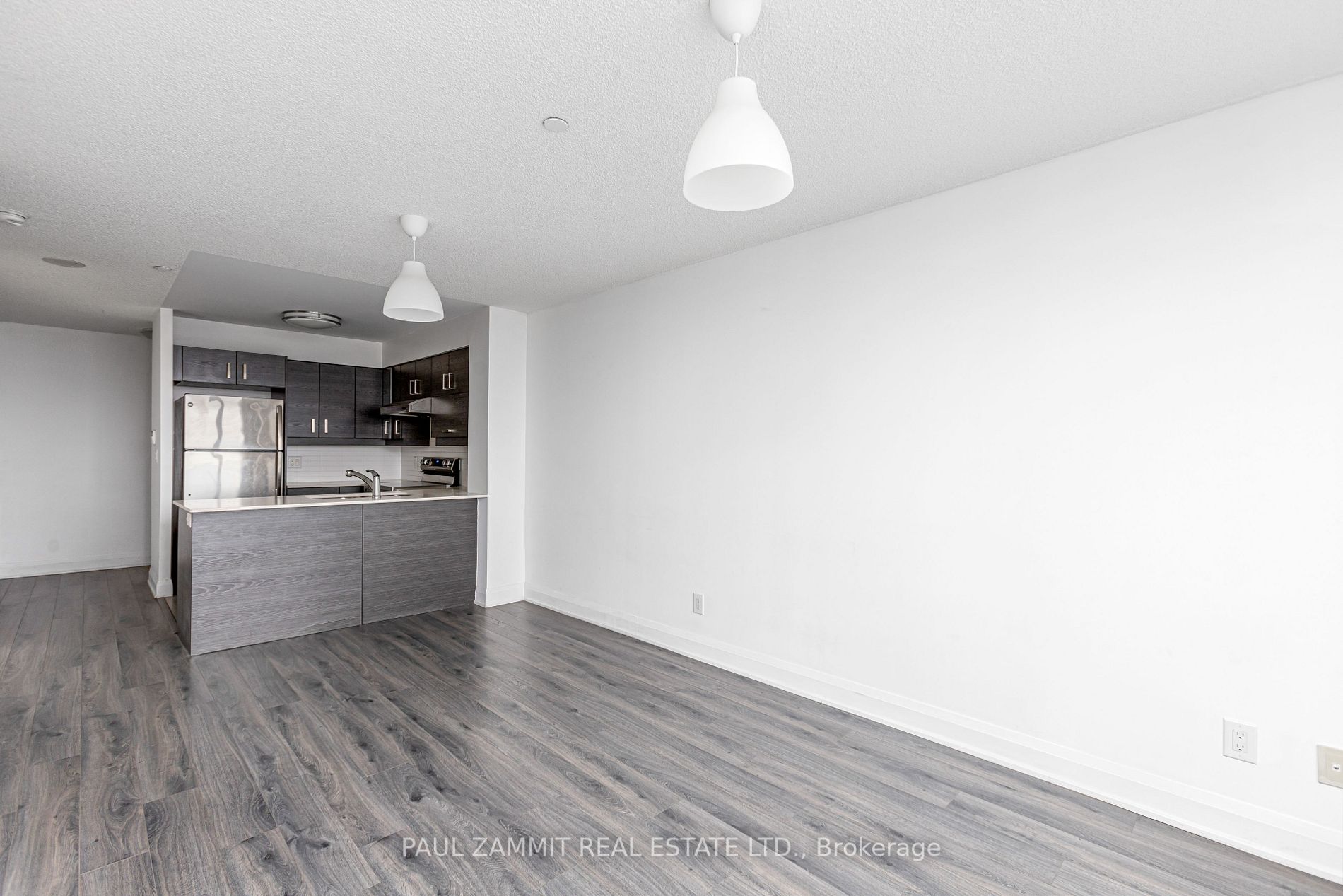Listing N5935460 - Large Photo # 10
