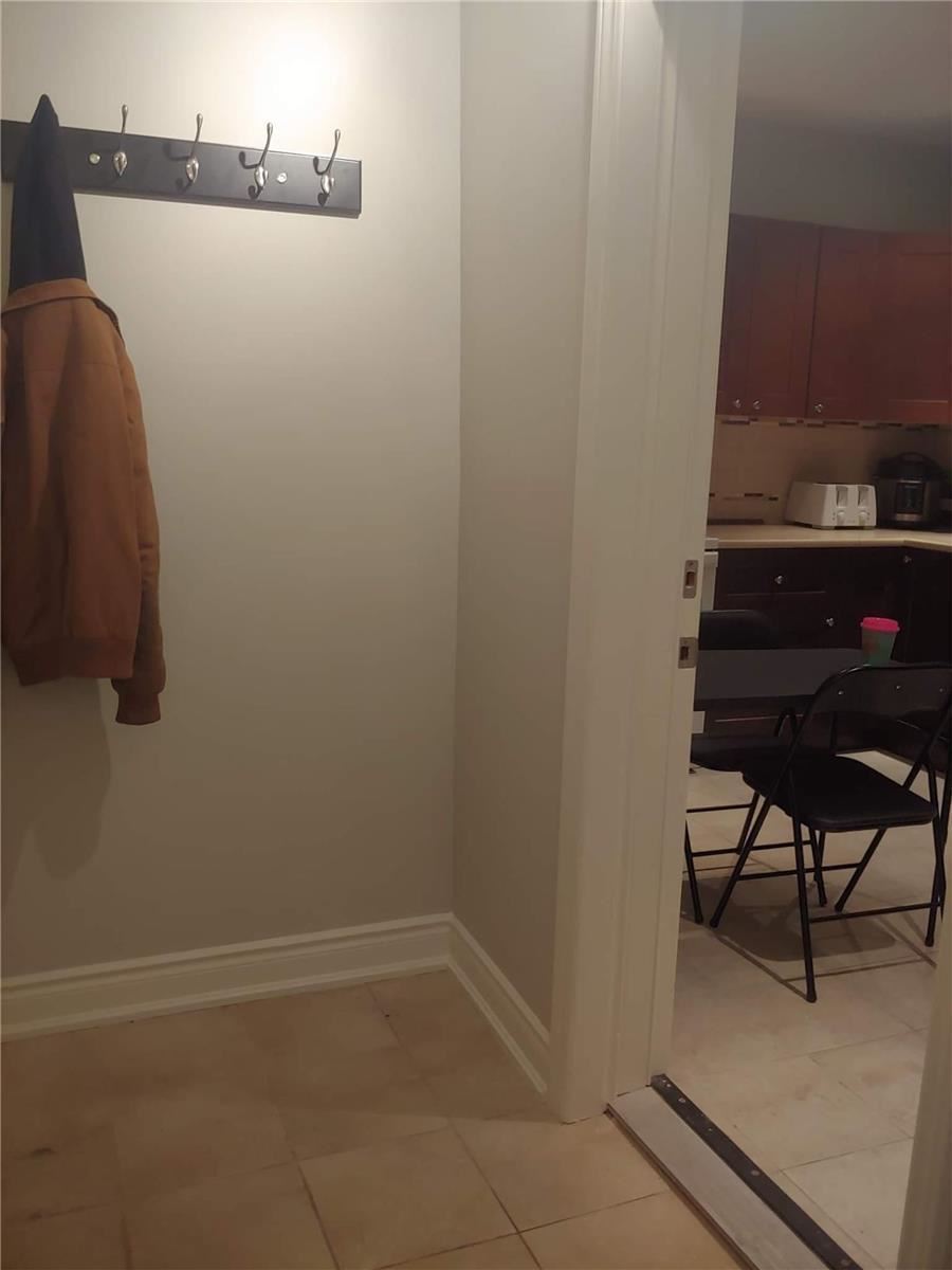 87 Simcoe Road