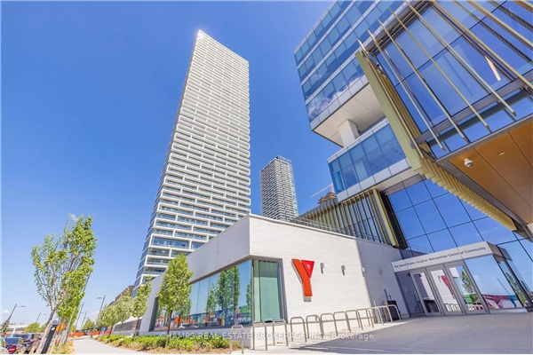 5 Buttermill Ave, Vaughan