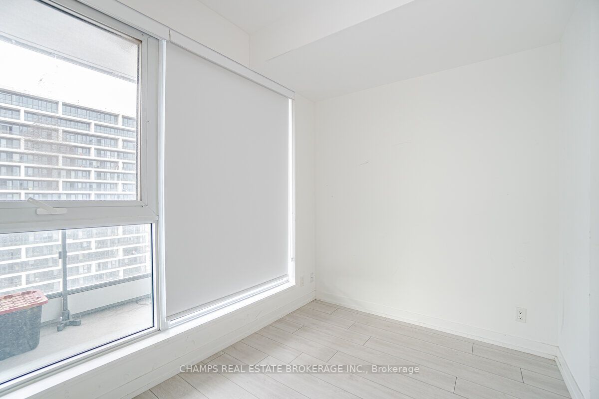 5 BUTTERMILL Avenue #5702