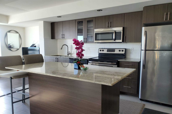 75 Norman Bethune Ave, Richmond Hill
