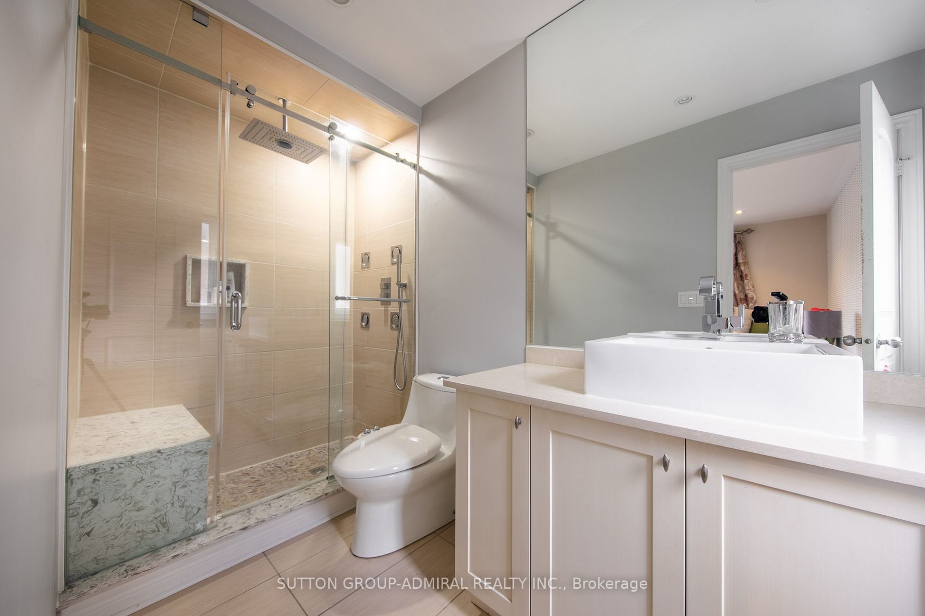 113 Thornhill Ravines Cres