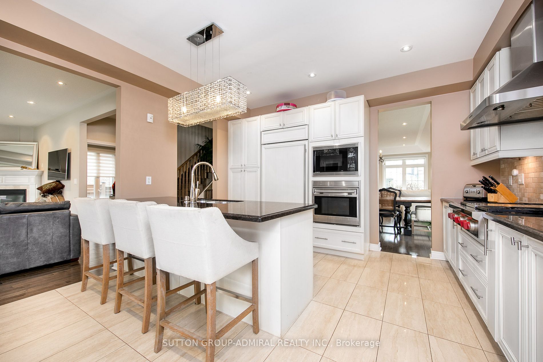 113 Thornhill Ravines Cres