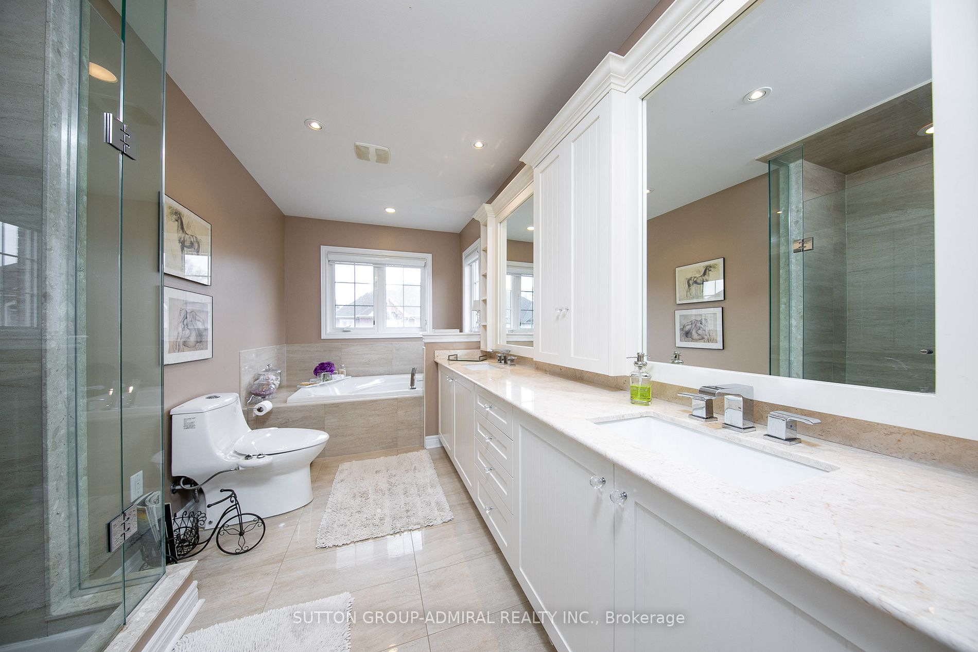 113 Thornhill Ravines Cres