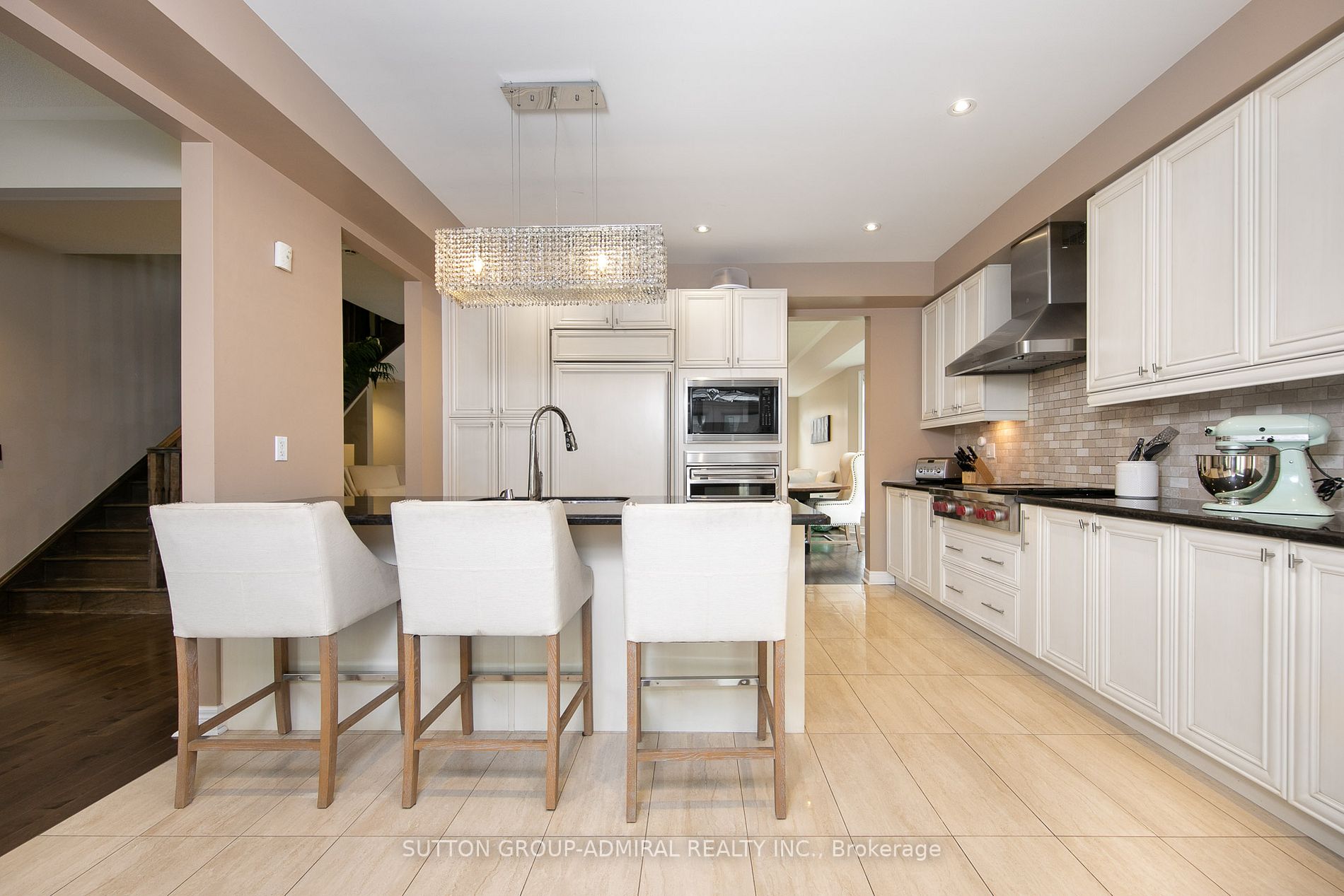 113 Thornhill Ravines Cres